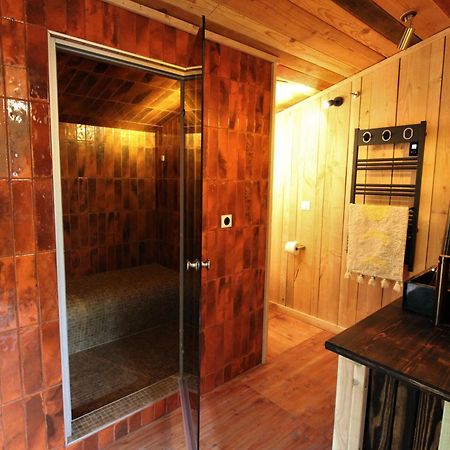 Habitat Createur - Hebergements Insolites Au Camping Municipal "Les Ecureuils" Recoubeau-Jansac 外观 照片