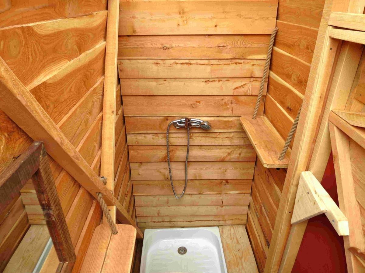 Habitat Createur - Hebergements Insolites Au Camping Municipal "Les Ecureuils" Recoubeau-Jansac 外观 照片