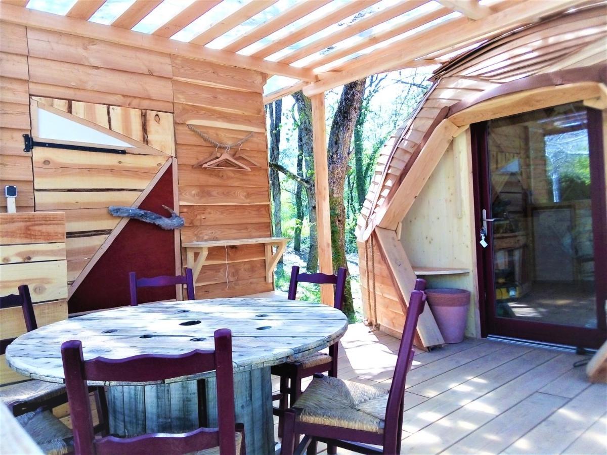 Habitat Createur - Hebergements Insolites Au Camping Municipal "Les Ecureuils" Recoubeau-Jansac 外观 照片