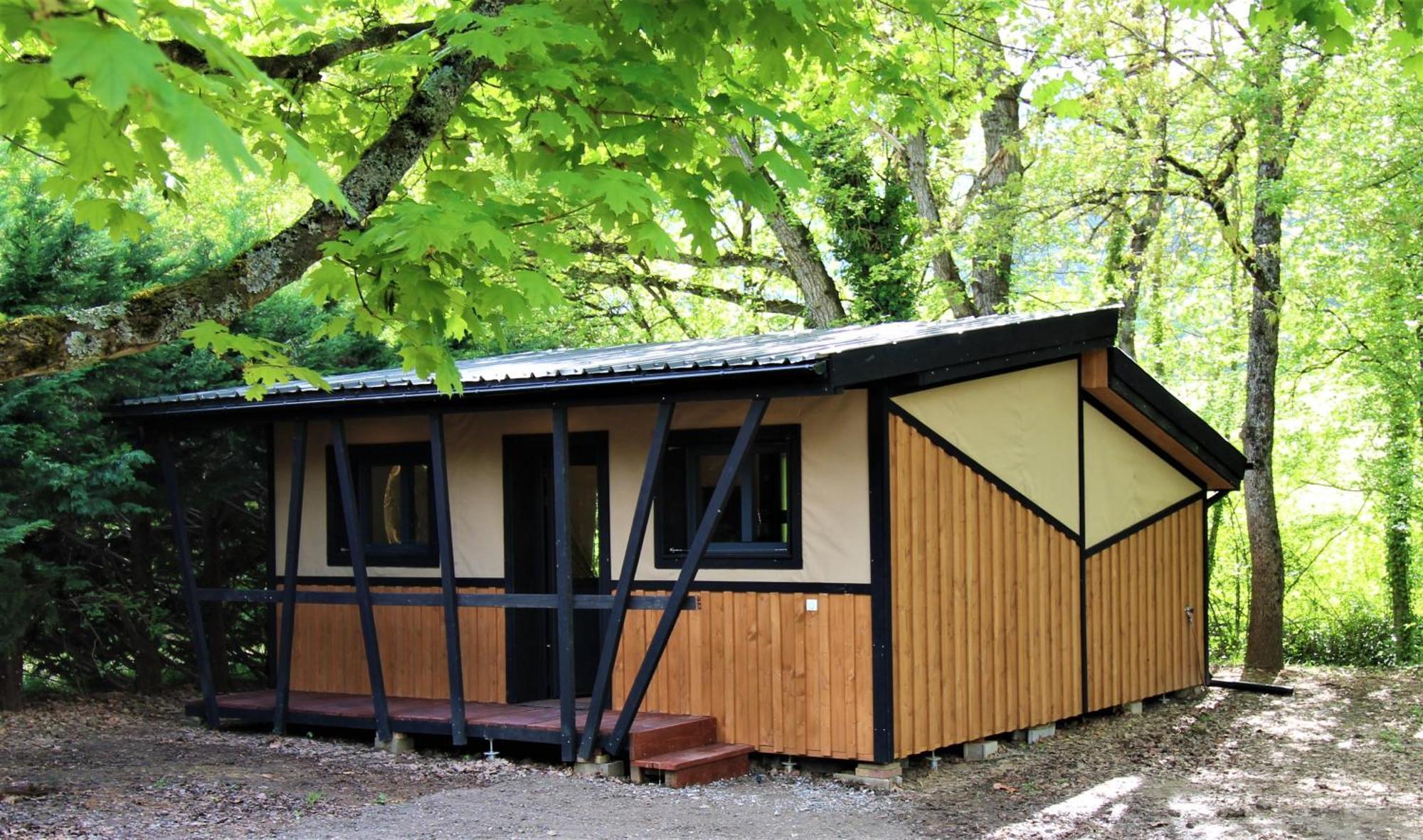 Habitat Createur - Hebergements Insolites Au Camping Municipal "Les Ecureuils" Recoubeau-Jansac 外观 照片